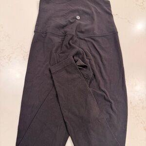 Lululemon Align high rise leggings in classic black, size 4. Super soft buttery